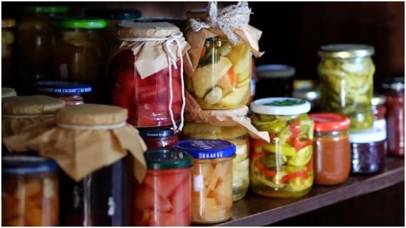 What Foods Help Improve Gut Microbiome Diversity?